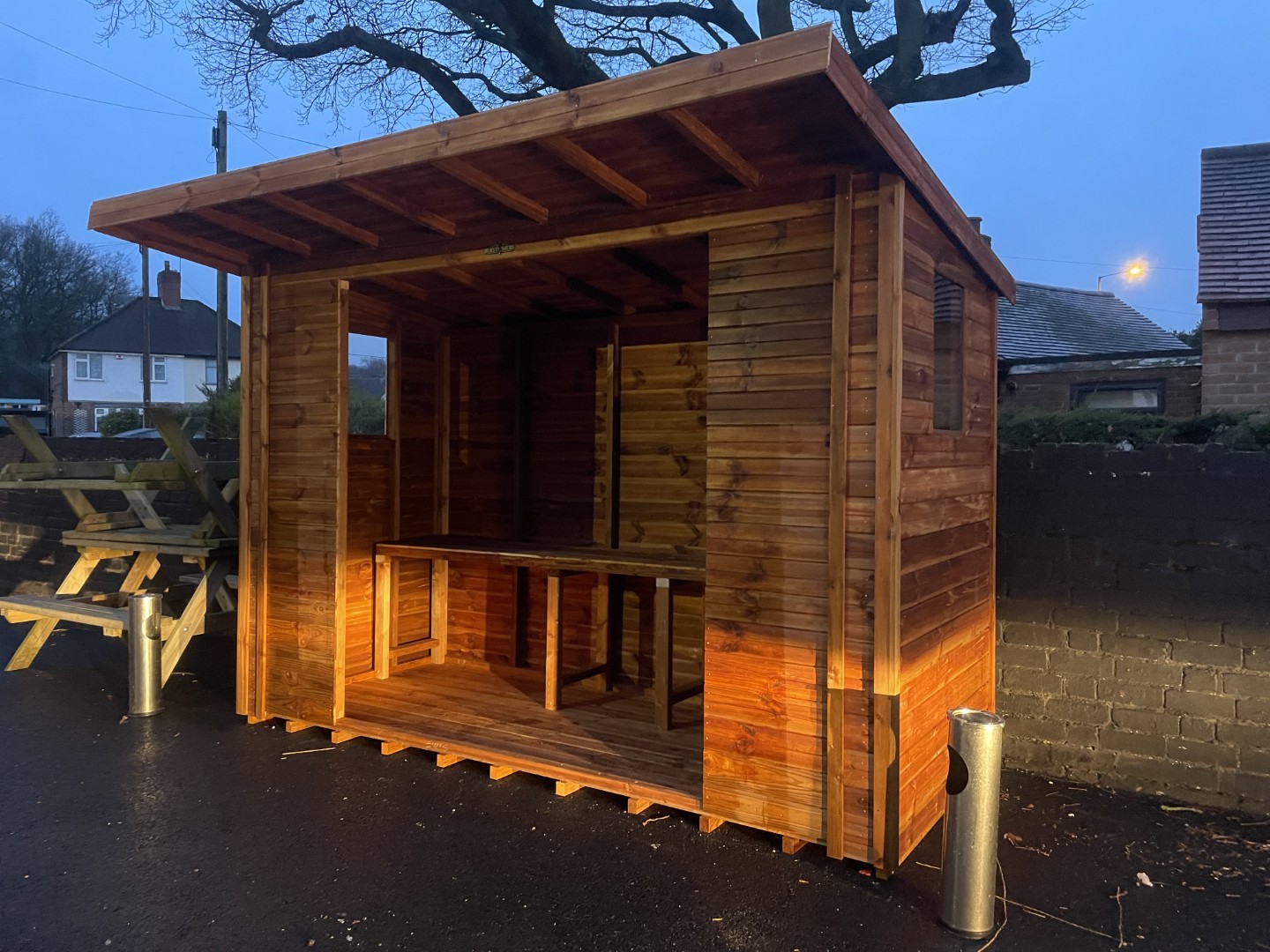 Front view of the bespoke Grendon Working Men’s Club smoking shelter