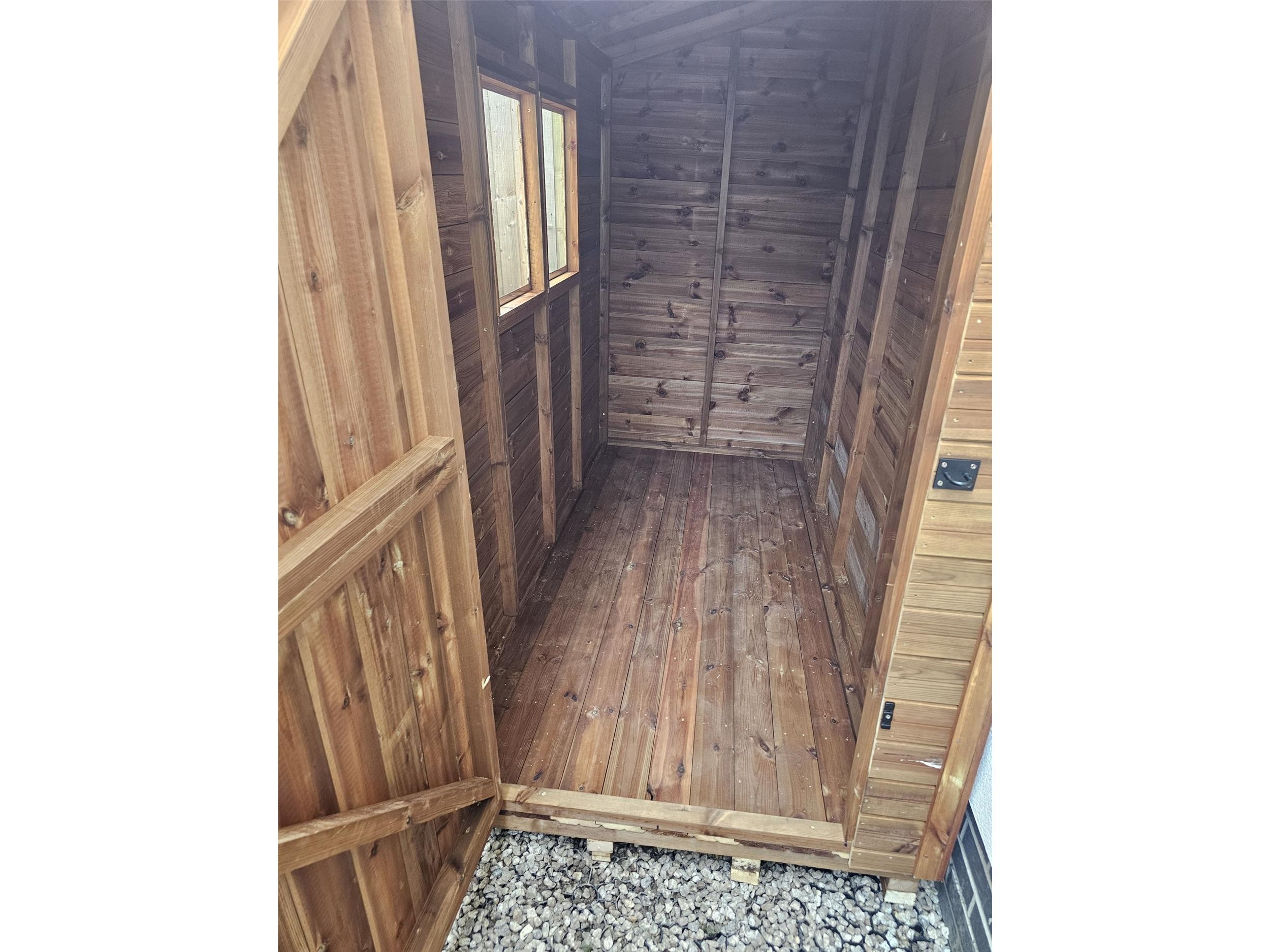 8x4 Pent f with standard height