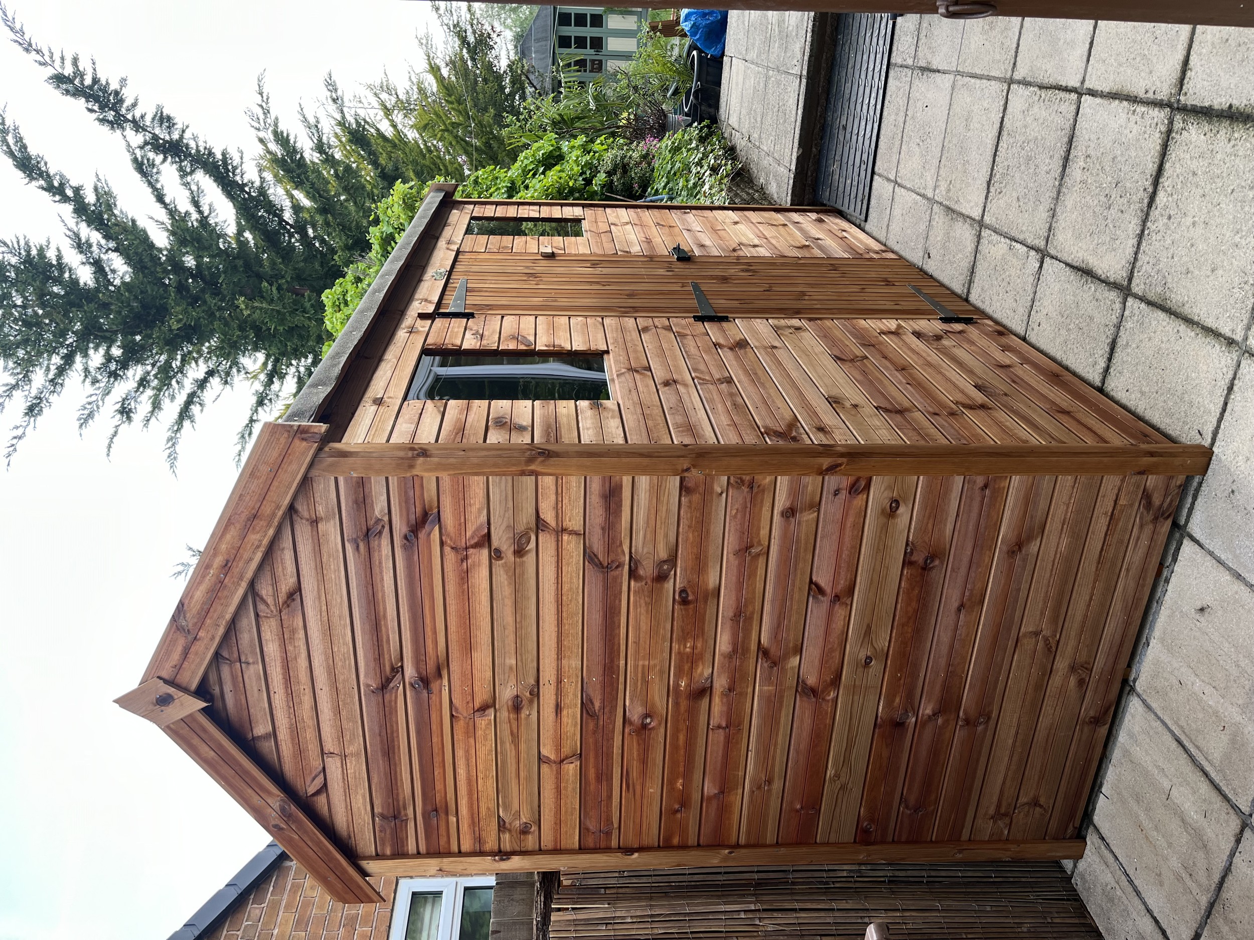 10x4 Hipex C shed with one extra height board