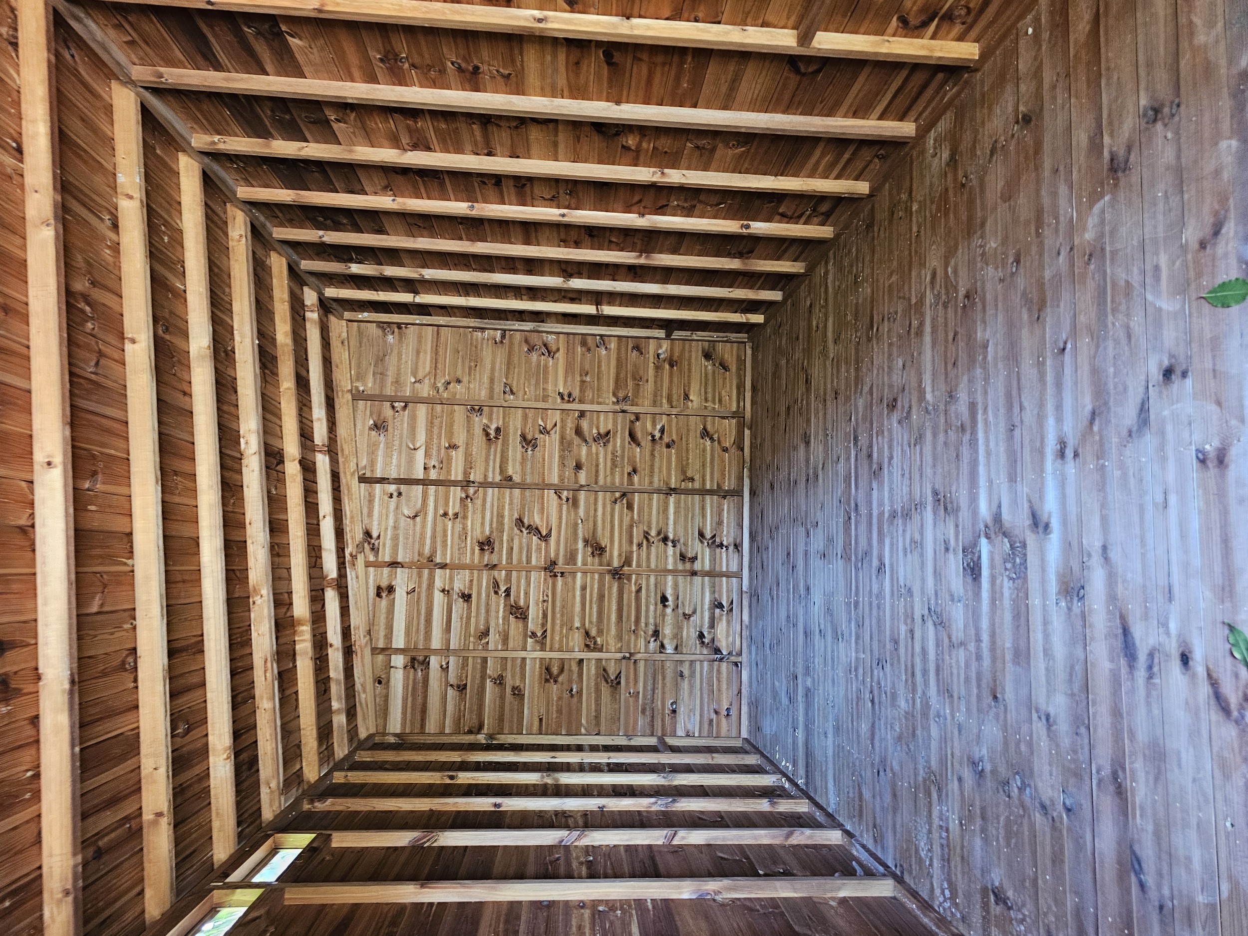 22x8 Pent f with three extra height boards