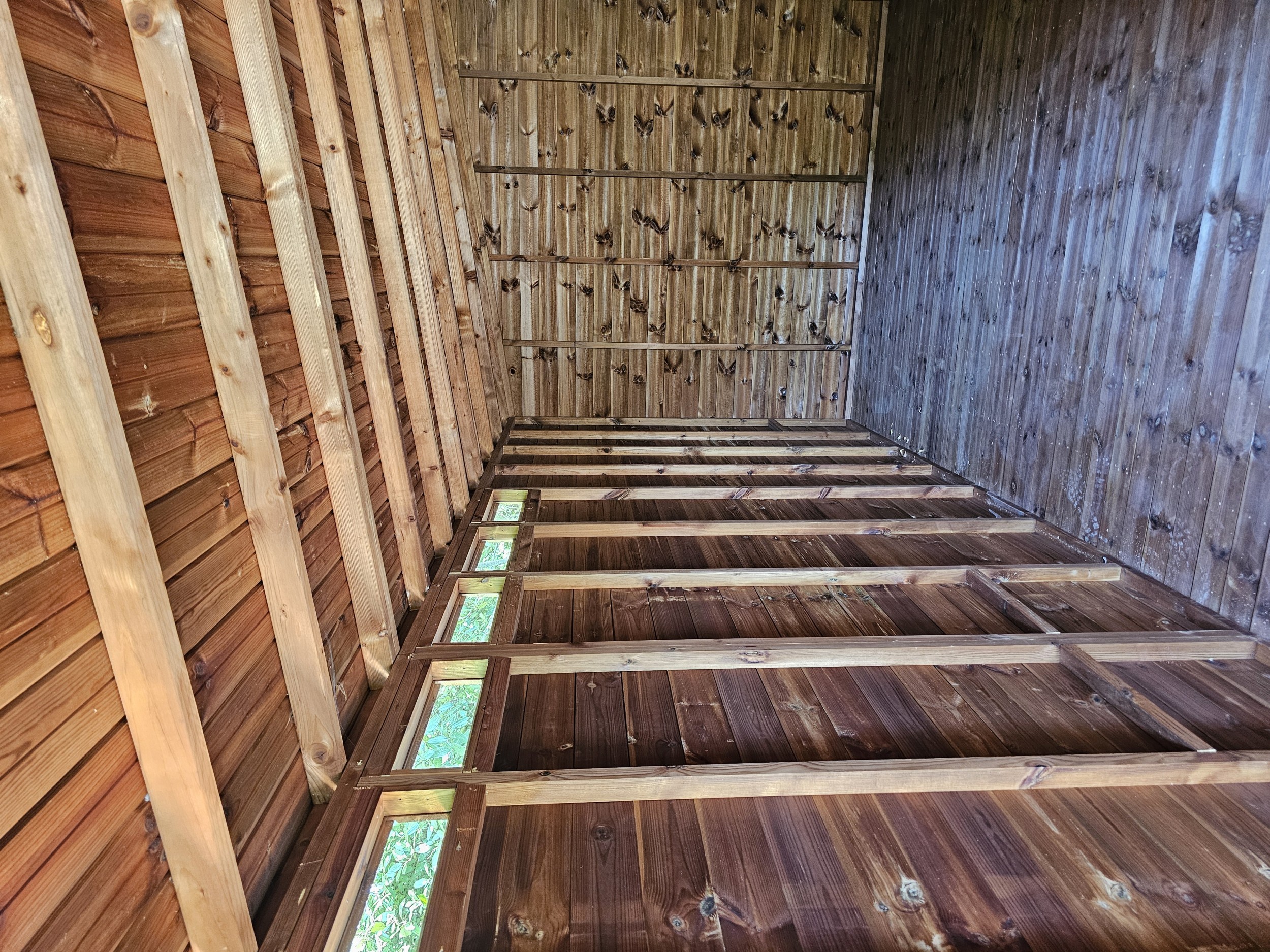 22x8 Pent f with three extra height boards